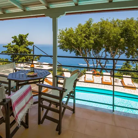 Villa Nefeli Apergatika