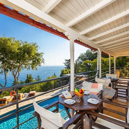 Nefeli Villa Apergátika