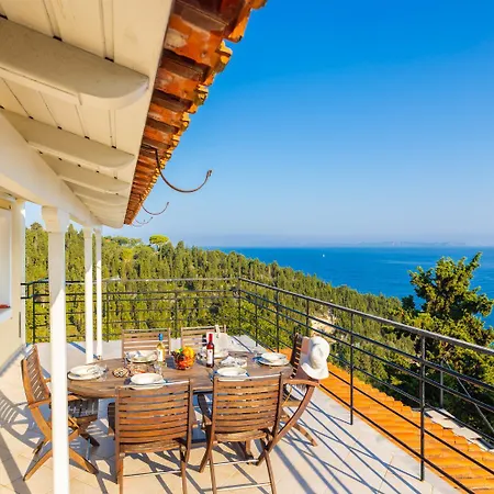 Villa Nefeli Apergátika