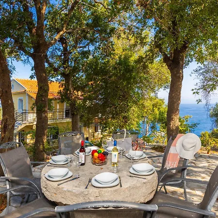 Nefeli Villa Apergátika