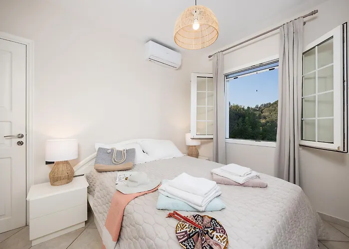 Nefeli Villa