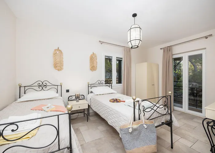 Villa Nefeli Apergátika